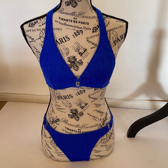 Sassafras Swim Sassafras Vintage Two Piece Sassafras Bikini Sz78 So Beautiful Poshmark